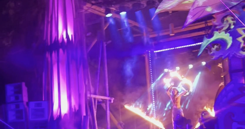 Slack Rope on fire without the structure